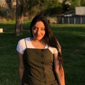 Meet your Posher, Lidia